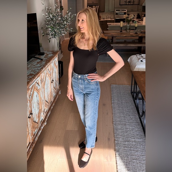 Free People Tops - Free People Black Ribbed Ruched Sleeve Front Row Bodysuit (Size Small)